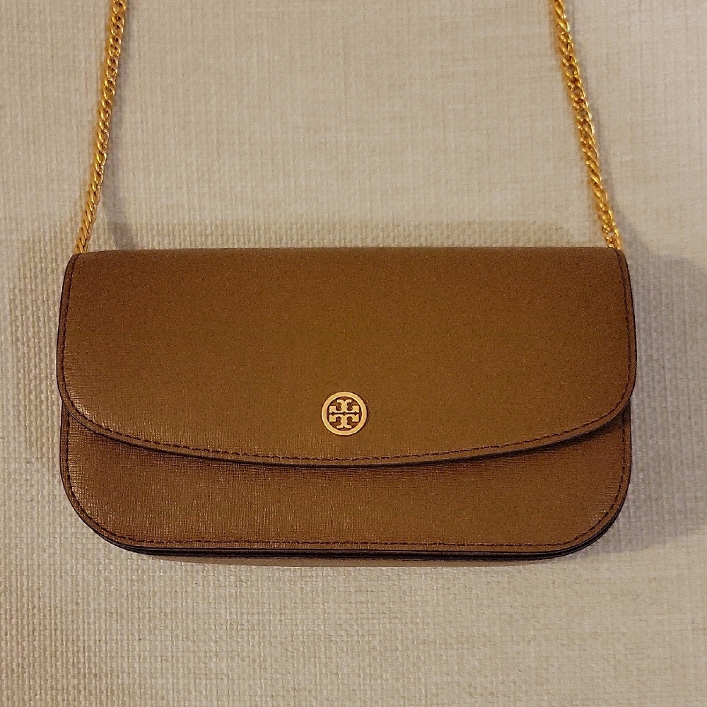 Tory Burch Brown 'Robinson' Chain Wallet with Leather/Gold Chain